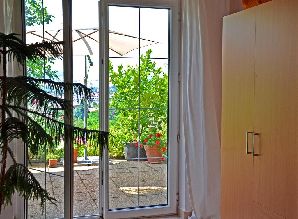 Anna Apartment Budaors Bilik gambar