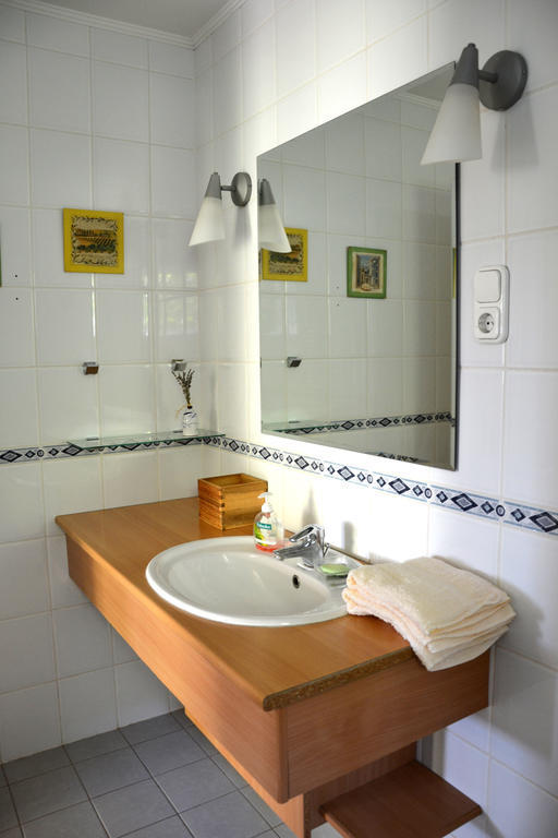 Anna Apartment Budaors Bilik gambar